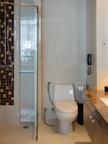 Guide 2025 pour sélectionner les toilettes idéales pour votre salle de bain