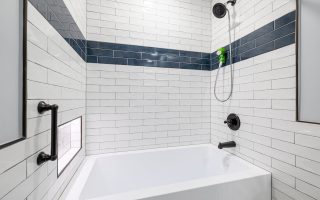 astuces et idées pratiques pour Rénover une petite salle de bain